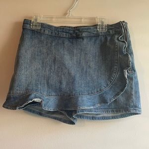 Girls size 16 DL1961 skort